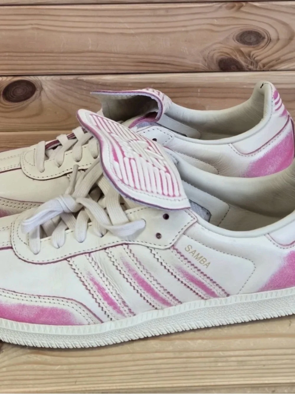 Adidas Women's Samba LT Size 10.5 Distressed Pack Cream White Shoes |JR5998|
